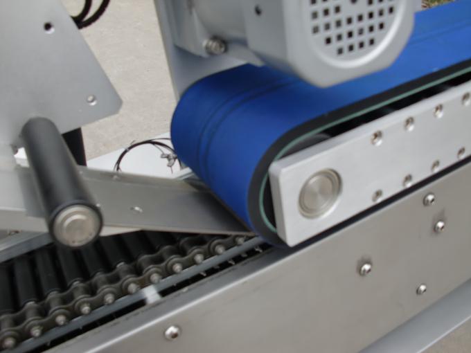 12-25mm Diameter round bottle self adhesive sticker automatic labeling machine for lip stick cosmetics