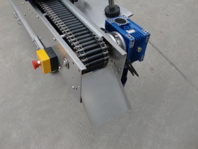 PLC Control self adhesive sticker automatic labeling machine for penicillin bottle