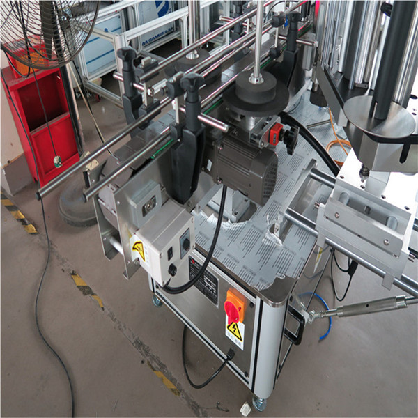 High Speed Labeling Machine For Beverage / Food / Chemical