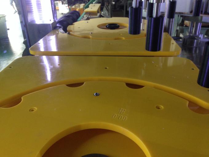 High Production Wine / Beer Bottle Labeling Machine , Round Bottle Labeler