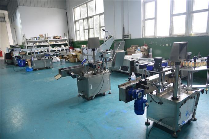 Professional bottle sticker labeling machine for maker high quality