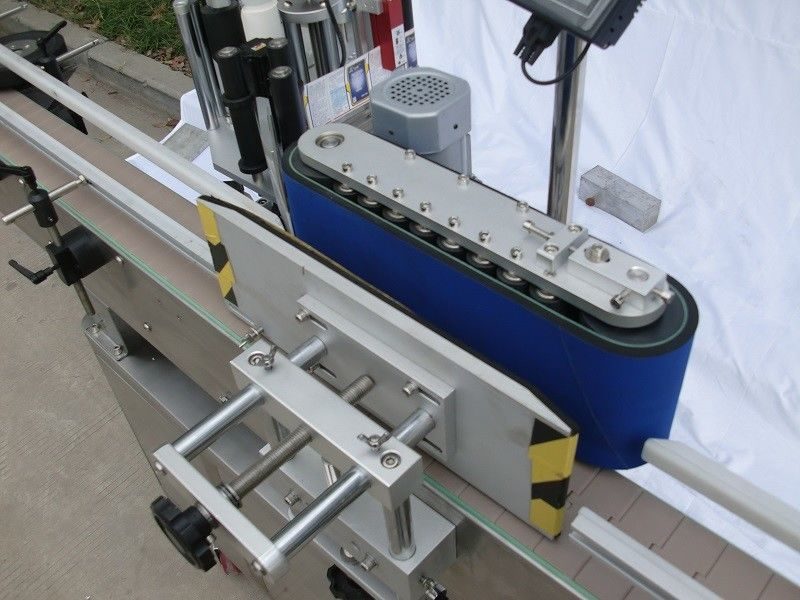 China Aerosol can automatic round bottle labeling machine for 20-200 pcs/min vials self adhesive supplier