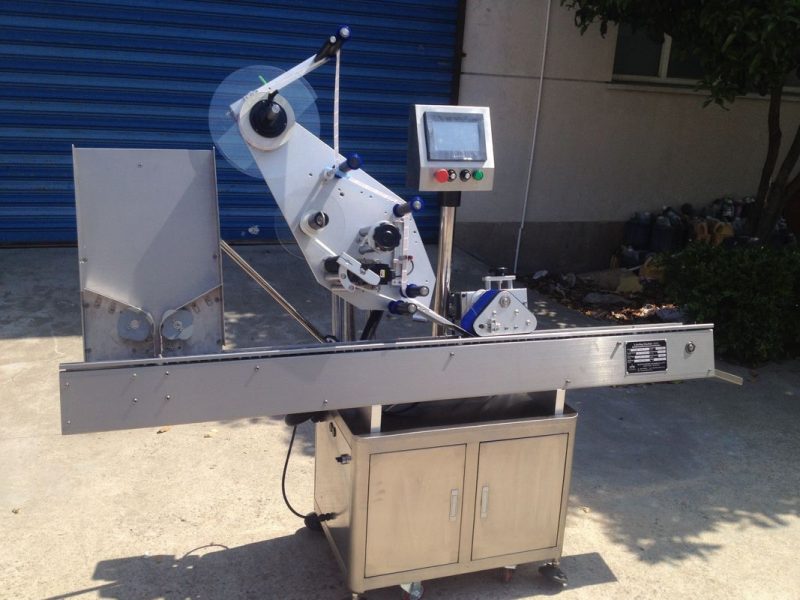 China Customized automatic vial labeling machine for small penicillin bottle label sticker supplier