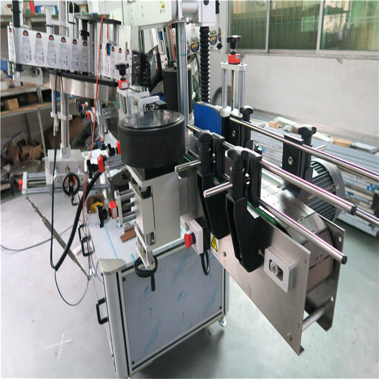 China Oval Bottle Labeling Machine , Sticker Label Applicator Shampoo And Detergent Labeller supplier