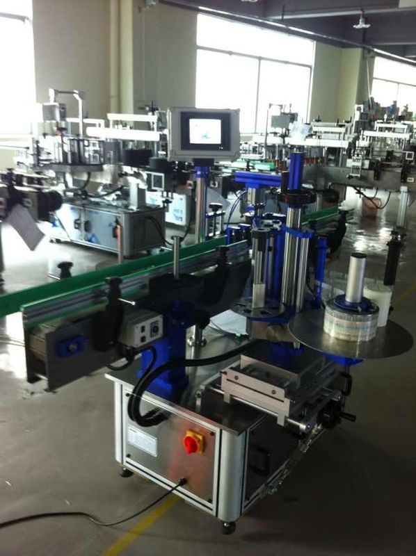 China Full Automatic Sticker Label Applicator , Bottle Labeling Machine With CE Certification supplier