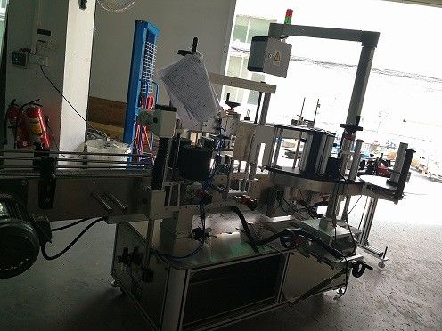China Double Side Automatic Sticker Labeling Machine High Accuracy +-0.8mm supplier