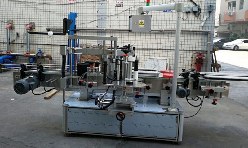 China Double Side Sticker Elliptical Oval Bottle Automatic Labeling Machine 1200W supplier
